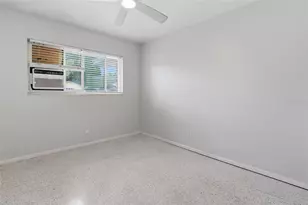 2627 Dueby St, Sarasota, FL 34231 - Photo 25