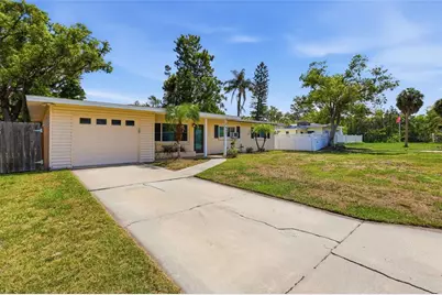 2627 Dueby Street, Sarasota, FL 34231 - Photo 3