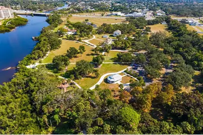 2627 Dueby Street, Sarasota, FL 34231 - Photo 51