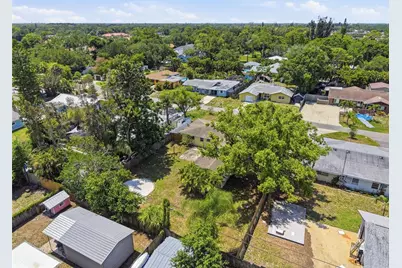 2627 Dueby Street, Sarasota, FL 34231 - Photo 43