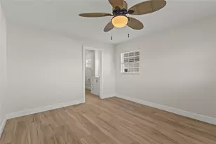 9821 Hernando Ct, Bradenton, FL 34210 - Photo 17