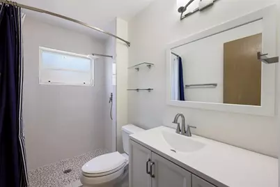 3305 Highland Avenue W, Bradenton, FL 34205 - Photo 13