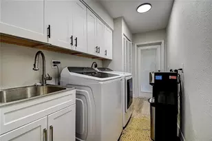 4723 Thomas Hoby Pl, Sarasota, FL 34241 - Photo 23
