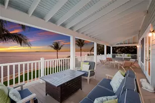 526 56th St, Holmes Beach, FL 34217 - Photo 57