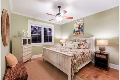 526 56th Street, Holmes Beach, FL 34217 - Photo 37