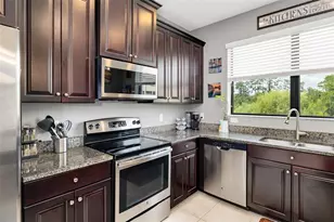 4968 Oarsman Ct, Sarasota, FL 34243 - Photo 11