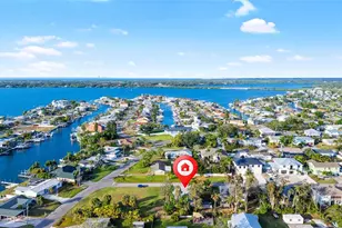 727 47th St W, Palmetto, FL 34221 - Photo 43