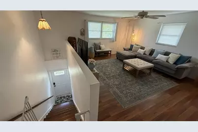 727 47th Street W, Palmetto, FL 34221 - Photo 5