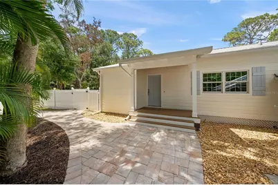 2810 Sarasota Golf Club Boulevard, Sarasota, FL 34240 - Photo 15