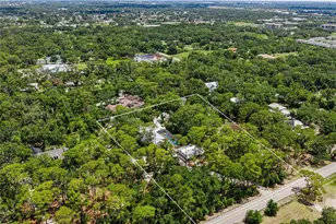 2810 Sarasota Golf Club Blvd, Sarasota, FL 34240 - Photo 3