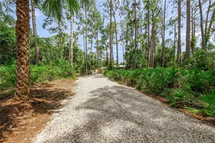 2810 Sarasota Golf Club Blvd, Sarasota, FL 34240 - Photo 57