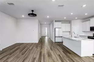 10622 Eustis Dr, Parrish, FL 34219 - Photo 9