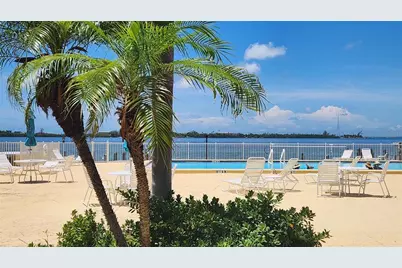 777 John Ringling Boulevard #24, Sarasota, FL 34236 - Photo 19