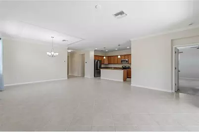 6907 Quiet Creek Drive, Bradenton, FL 34212 - Photo 11