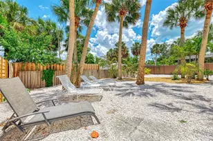 5253 Avenida Del Mare, Sarasota, FL 34242 - Photo 45