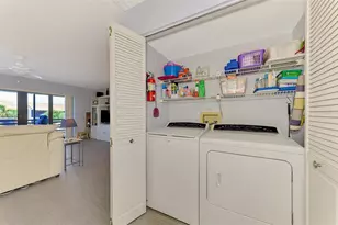 2729 N Beach Rd, Englewood, FL 34223 - Photo 17
