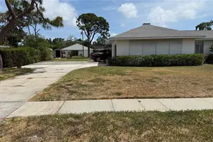7617 Senrab Dr, Bradenton, FL 34209 - Photo 5