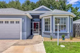 5485 Ashton Manor Dr, Sarasota, FL 34233 - Photo 5
