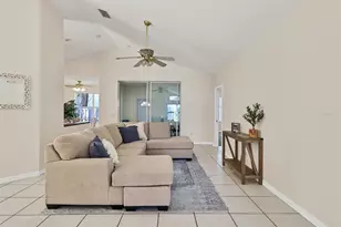 5485 Ashton Manor Dr, Sarasota, FL 34233 - Photo 11