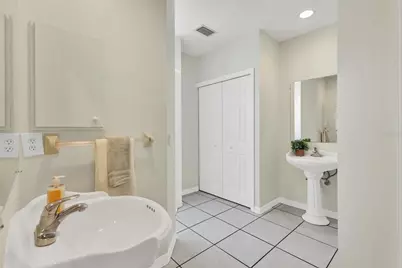 5485 Ashton Manor Drive, Sarasota, FL 34233 - Photo 23