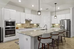 12021 Perennial Pl, Lakewood Ranch, FL 34211 - Photo 21