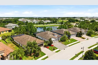 12021 Perennial Place, Lakewood Ranch, FL 34211 - Photo 51
