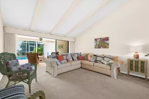 4010 Country View Dr, Sarasota, FL 34233 - Photo 3