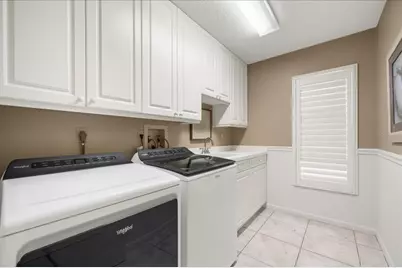 4010 Country View Drive, Sarasota, FL 34233 - Photo 23