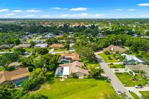 4010 Country View Dr, Sarasota, FL 34233 - Photo 49