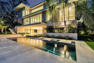500 Harbor Cove Cir, Longboat Key, FL 34228 - Photo 3