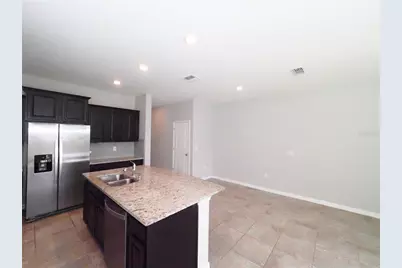 4444 Aqua Mirage Street, Sarasota, FL 34238 - Photo 5