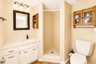 2515 16th Ave Dr E, Bradenton, FL 34208 - Photo 27