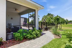 18839 Dayspring Pl, Venice, FL 34293 - Photo 47
