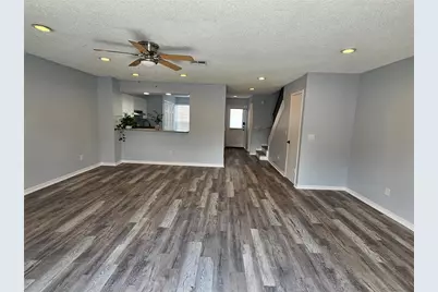 13817 Stone Mill Way, Tampa, FL 33613 - Photo 5