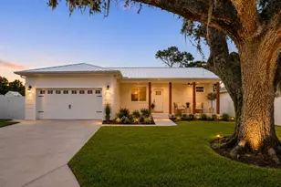 412 17th Ave W, Palmetto, FL 34221 - Photo 1