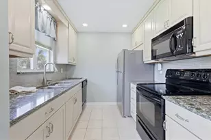 879 Audubon Dr, Bradenton, FL 34209 - Photo 17