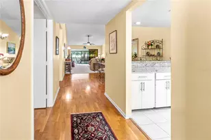 4660 La Jolla Dr, Bradenton, FL 34210 - Photo 5