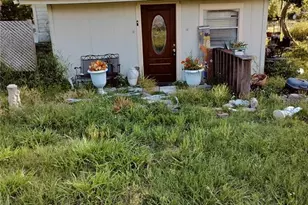 2349 Montclair Rd, Leesburg, FL 34748 - Photo 1