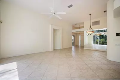 7159 Victoria Circle, University Park, FL 34201 - Photo 17