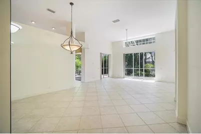 7159 Victoria Circle, University Park, FL 34201 - Photo 13