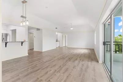 3731 Sarasota Square Boulevard #309E, Sarasota, FL 34238 - Photo 23