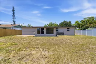 5807 16th St W, Bradenton, FL 34207 - Photo 33