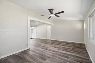 5807 16th St W, Bradenton, FL 34207 - Photo 13