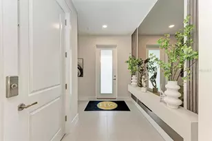 10016 Rembrandt Wy, Bradenton, FL 34212 - Photo 3