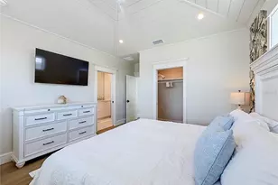 2918 Gulf Dr, Bradenton Beach, FL 34217 - Photo 41
