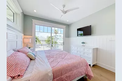 2918 Gulf Drive, Bradenton Beach, FL 34217 - Photo 29