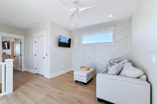 2918 Gulf Dr, Bradenton Beach, FL 34217 - Photo 27