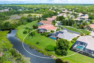 1104 Mallard Marsh Dr, Osprey, FL 34229 - Photo 5