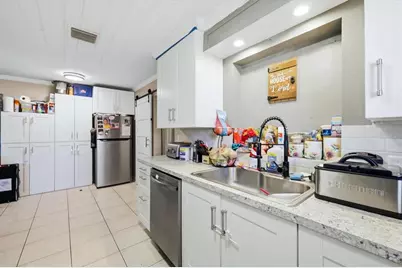 1111 51st Avenue W, Bradenton, FL 34207 - Photo 13