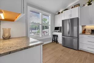 4220 Pinebrook Cir, Bradenton, FL 34209 - Photo 17